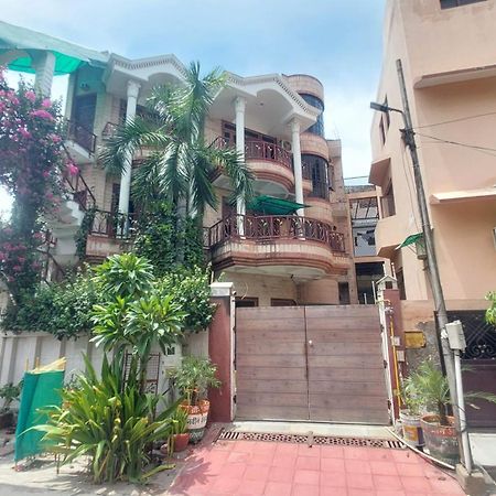 N Homestay Agra Tājganj Zewnętrze zdjęcie
