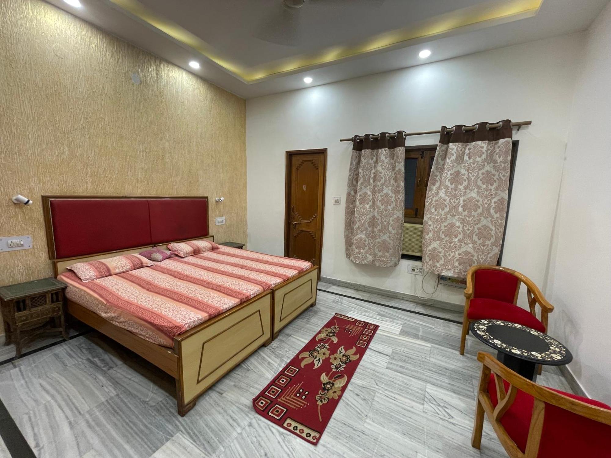 N Homestay Agra Tājganj Zewnętrze zdjęcie