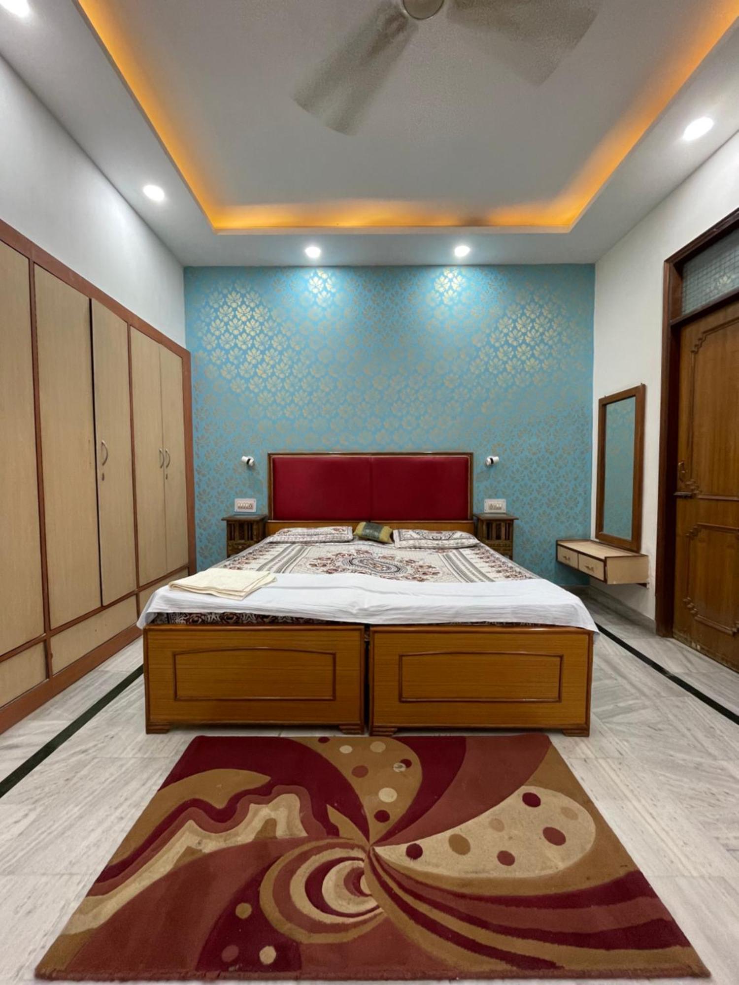 N Homestay Agra Tājganj Zewnętrze zdjęcie