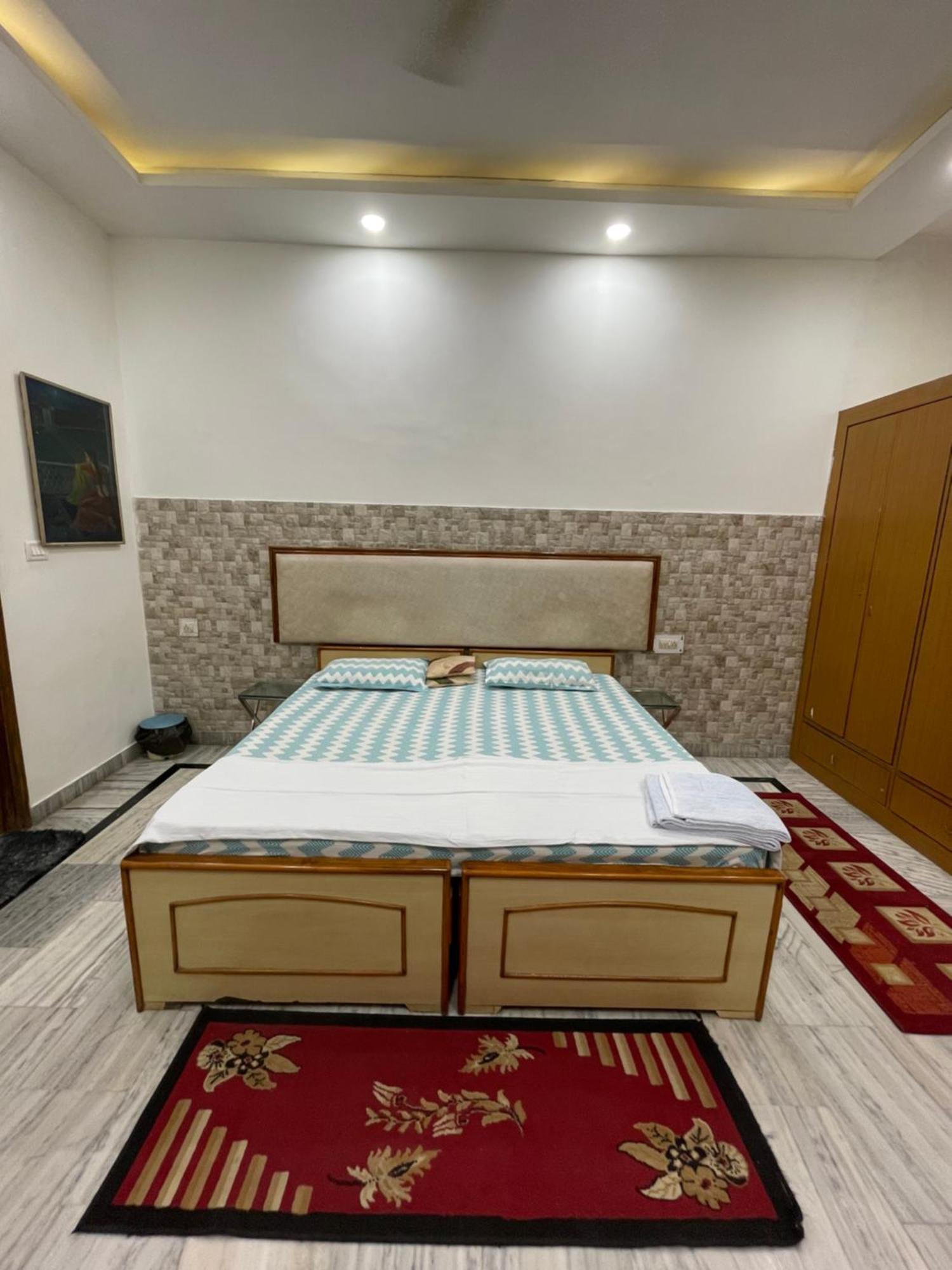 N Homestay Agra Tājganj Zewnętrze zdjęcie